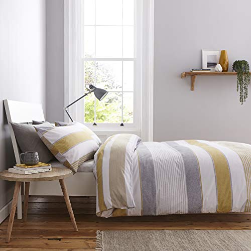 Catherine Lansfield New Quay Stripe Ochre 200X200+80X80(2) von Catherine Lansfield