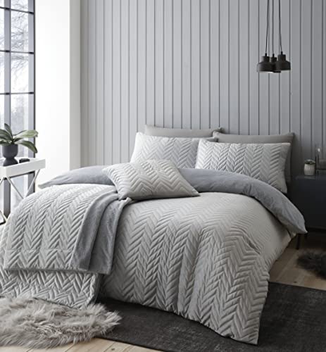 Catherine Lansfield So Soft Velvet Touch Zig Zag Pinsonic Bettwäsche-Set für King-Size-Bett, Silber von Catherine Lansfield