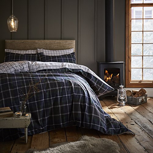 Catherine Lansfield Tartan Check Navy Bettwäsche-Set, 260 x 240 + 50 x 70 x 2 cm Catherine Lansfield Tartan Check Navy Bettwäsche-Set, 260 x 240 + 50 x 70 x 2 cm von Catherine Lansfield