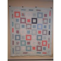 Handgefertigte Steppdecke, Twin-Size-Steppdecke, Twin Größe Moderner Block Quilt, 66 "x 75" von Cathithesewingaddict