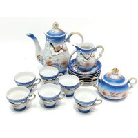 Ausverkauf Vtg/Atq 15 Stück Betson Handbemaltes Moriage Dragonware Demitasse Tee Set | Blue Eyes Ausverkauf Vtg/Atq 15 Stück Betson Handbemaltes Moriage Dragonware Demitasse Tee Set | Blue Eyes von CatsFuzzySacks