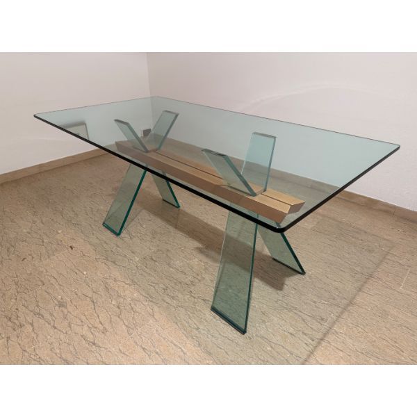 Rechteckiger Tisch aus gehärtetem Glas, Cattelan Italia Rechteckiger Tisch aus gehärtetem Glas, Cattelan Italia von Cattelan Italia