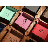 Personalisierte Leder Valet Tablett Für Männer, Benutzerdefinierte Catchall Tablett, Tray, Geschenk Ihn, Vatertag Geschenke von CaumanOlims