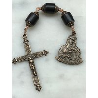 Drei Ave Maria Chaplet - Holz Und Bronze Ceceagnes von CeCeAgnes