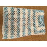 Von Hand Gehäkelte Babydecke von CeJayCrochet