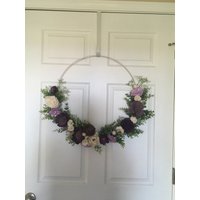 Moderner Hoop Kranz Mit Sola Holzblüten {Zum Verkauf} von CedarRidgeBlooms