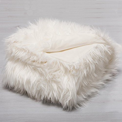CelinaTex Kuscheldecke XL 180 x 200 cm weiß Felldecke Imitat Lamm Nicki Wendedecke Langhaar Schaffell TV Decke von CelinaTex