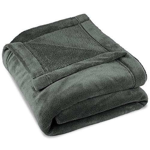 CelinaTex Flauschige Kuscheldecke XXL 220 x 240 cm grau Decke Sofa warm Wohndecke weich Mikrofaser Fleece Oeko-TEX Montreal von CelinaTex