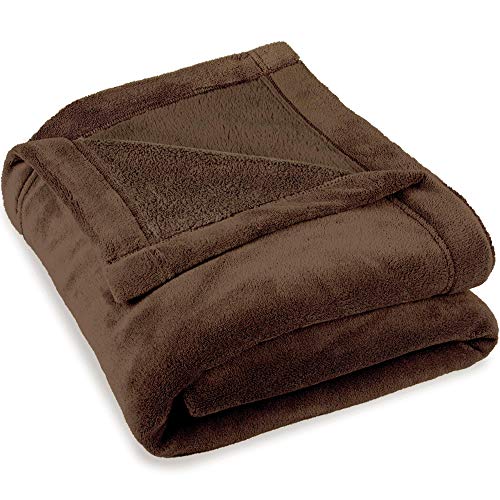 CelinaTex Flauschige Kuscheldecke 150 x 200 cm dunkel braun Decke Sofa warm Wohndecke weich Mikrofaser Fleece Oeko-TEX Montreal von CelinaTex