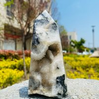 Natürlicher Sphalerit-Kristall-Obelisk, Kristallhöhle, Minenstandard Mit Fluorit 473G N10 von CelsestialCrystals