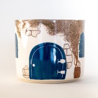 Handgemachter Keramik Blumentopf - Charmantes Wohndekor Für Pflanzenliebhaber von CeraBien