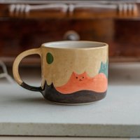 Katzenberge Kaffeetasse - Handgefertigte Und Handbemalte Keramiktasse von CeraBien