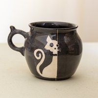 Schwarze Katze Kaffeetasse, Handgemachte Keramiktasse, Katzen-Papa-Tasse von CeraBien