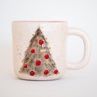 Weihnachts-Kaffeetasse - Handgefertigte Keramik, Mit Weihnachtsbaum Dekorierte Tasse von CeraBien