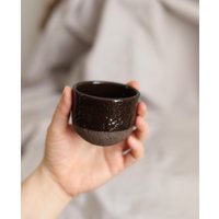 Espressotasse Aus Steingut in Schokobrauner Farbe Mit Glänzender Glasur von CeramicNetwork