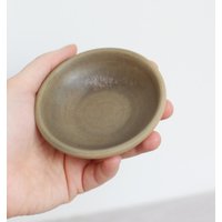 Olivgrüne Keramik Schale Olivgrüne Keramik Schale von CeramicNetwork