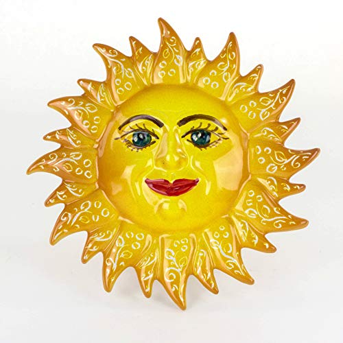 Ceramiche Azzaro & Romano Caltagirone Sizilianische Sonne zum Aufhängen Durchmesser 21 cm, handgefertigt in Italien (Sole3) von Ceramiche Azzaro & Romano Caltagirone
