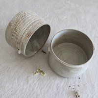 Weiße Keramik Servierschale Artisan Kleine Schüssel Griff Handgemachte Steingut Frühstück Müsli Suppenschüssel Cafe Au Lait Teeschale von CeramicsStories