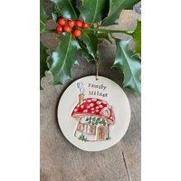 Benutzerdefinierte Weihnachtszwerg-Keramikverzierungen, 2024 Feiertags-Hausdekoration, Personalisierte Handgemachte Verzierung in Einer Geschenkbox Benutzerdefinierte Weihnachtszwerg-Keramikverzierungen, 2024 Feiertags-Hausdekoration, Personalisierte Handgemachte Verzierung in Einer Geschenkbox von Ceraminic