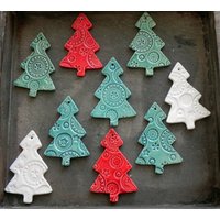 Keramik Weihnachtsbaumschmuck, Handgefertigte Keramikbaumkeramik, Bunte Weihnachtsdekoration, Viel Spitze Winter Wohnkultur Keramik Weihnachtsbaumschmuck, Handgefertigte Keramikbaumkeramik, Bunte Weihnachtsdekoration, Viel Spitze Winter Wohnkultur von Ceraminic