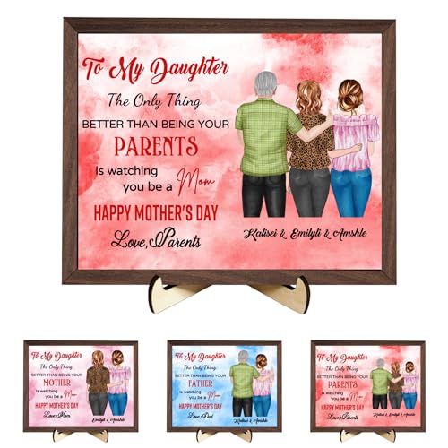 Holzschild "To My Daughter From Mom" mit Namen, Portrait, personalisierbar, "The Only Thing Better Than Being Your Mother's Is Watching You Be A Mom", Schild für Tochter am Muttertag (B-1) von Certykllp