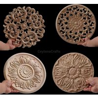 Runde Blume Exquisite Nur Holz Geschnitzte Unlackierte Figuren von CeylonaCrafts