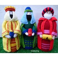 3Er Set Handgestrickte Könige Für Ihre Weihnachtskrippe von Chalkstring