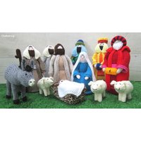 Handgestrickte Krippe Inklusive Esel, Weihnachtsszene von Chalkstring