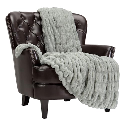 Chanasya Ruched Royal Faux Fur Throw Blanket - Fuzzy Plush Elegant Blanket for Sofa Chair Couch and Bed with Reversible Velvet Blanket (50x65 Inches) Tan Sage von Chanasya