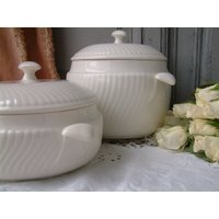 Eine Antike Creamware Ironstone Terrine. Boch Frères Louvière 1930Er Jahre Art Deco Creamware. Weiß Art-Deco-Terrine von Chanteduc