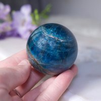 Blaue Apatit Kugel | 4 von ChantillyAura