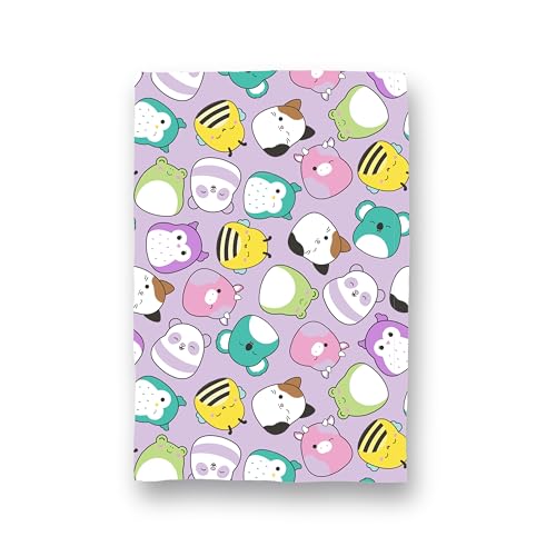 Character World Squishmallows Offizieller Fleece-Überwurf, superweich, warm, lila, verspieltes Design, perfekt für Zuhause, Schlafzimmer, Übernachtungen und Camping, Größe 100 x 150 cm von Character World