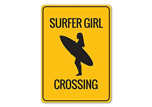 CharcasUS Metallschilder – Surfer-Mädchen-Schild Surfing Girl Schild Surfer Neuheit Schild Wanddekoration von CharcasUS