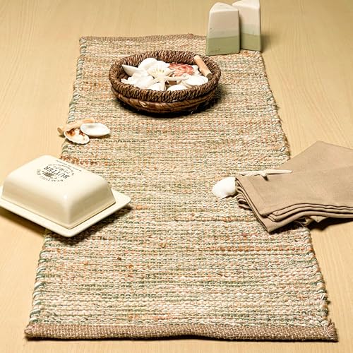 Chardin Home Tischläufer aus natürlicher Jute, 33 x 122 cm, rustikale Vintage-Dekoration, handgewebter Jute-Tischläufer in Natur und Salbeigrün – Bauernhaus-Ess- oder Konsolentischakzent Chardin Home Tischläufer aus natürlicher Jute, 33 x 122 cm, rustikale Vintage-Dekoration, handgewebter Jute-Tischläufer in Natur und Salbeigrün – Bauernhaus-Ess- oder Konsolentischakzent von Chardin home