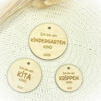 Geschenk Kindergartenkind Holzanhänger | Personalisierte Erinnerung 2025 Kitakind, Krippenkind, Deko Start, Abschluss, A Geschenk Kindergartenkind Holzanhänger | Personalisierte Erinnerung 2025 Kitakind, Krippenkind, Deko Start, Abschluss, A von CharmWerk
