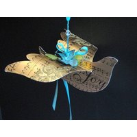 Gold Aqua Glitter Shabby Perlen Kronleuchter Vogel | Verkauf von CharonelDesigns