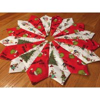 Tannenbaum-Rock, Tischdeko, Mini, Klein, Der Grinch, Wer Hat Weihnachten Stola, Whoville, Gequiltet Tannenbaum-Rock, Tischdeko, Mini, Klein, Der Grinch, Wer Hat Weihnachten Stola, Whoville, Gequiltet von CharsStars