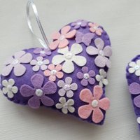 Blumen Hängende Herz Dekoration. Twiggy Baumschmuck Rosa Lila Glitzerndes Blumenherz. Muttertagsgeschenk. Frühlingsblumen von ChasingRainbowsHome
