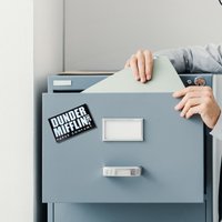 Dunder Mifflin Magnet - Perfekt Für Fans Des Büros Erhabener 3D Schriftzug Sorgt Premium Look & Feel von ChateletUSA