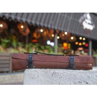 Messerrolle Aus Leder, Monogrammierte Messerauflage, Messertasche, Werkzeugtasche, Geschenk Für Chef von CheRollBag