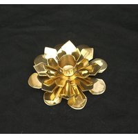 Messing Kerzenhalter Geformt Lotusblume Vintage Massivem Blumen Lotus Auf Kammer Dekorativ von CheapVintageByJola