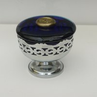 Vintage Zuckerdose Silberplatte Und Kobaltblau Glas Bon Bonschale Mit Deckel Aus Kobaltglasschale Auf Dem Fuß von CheapVintageByJola