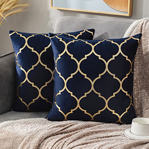 Cheekywares 2er Set Kissenbezüge Marineblau Abstrakt Geometrische Goldprägung Marokkanischen Quatrefoil Dekokissenbezüge Akzent Wohnkultur für Couch Sofa Stuhl Terrasse Gartenmöbel 45 * 45 cm von Cheekywares