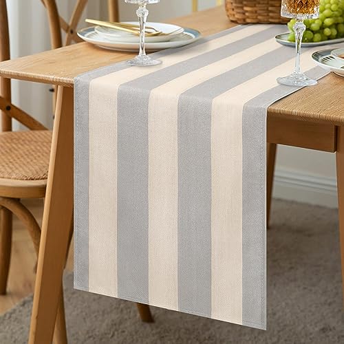 Cheekywares Tischläufer Grau Gestreift 40 x 140cm Modern Elegante Küchen Tischläufer Outdoor Dekorativ für Esstisch Rustikale Hochzeit Urlaub Drinnen oder Draußen Weihnachten Leinen Tischläufer von Cheekywares