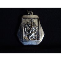st. Christopher Call A Priest Medaillon Pendent Medaille Heiliger Charme P 200 von CherishedDevotions