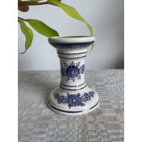 Wechsler Tirolkeramik Handbemalte Vintage Kerzenständer Blau/Gold Blumen Decor von ChibiCottage