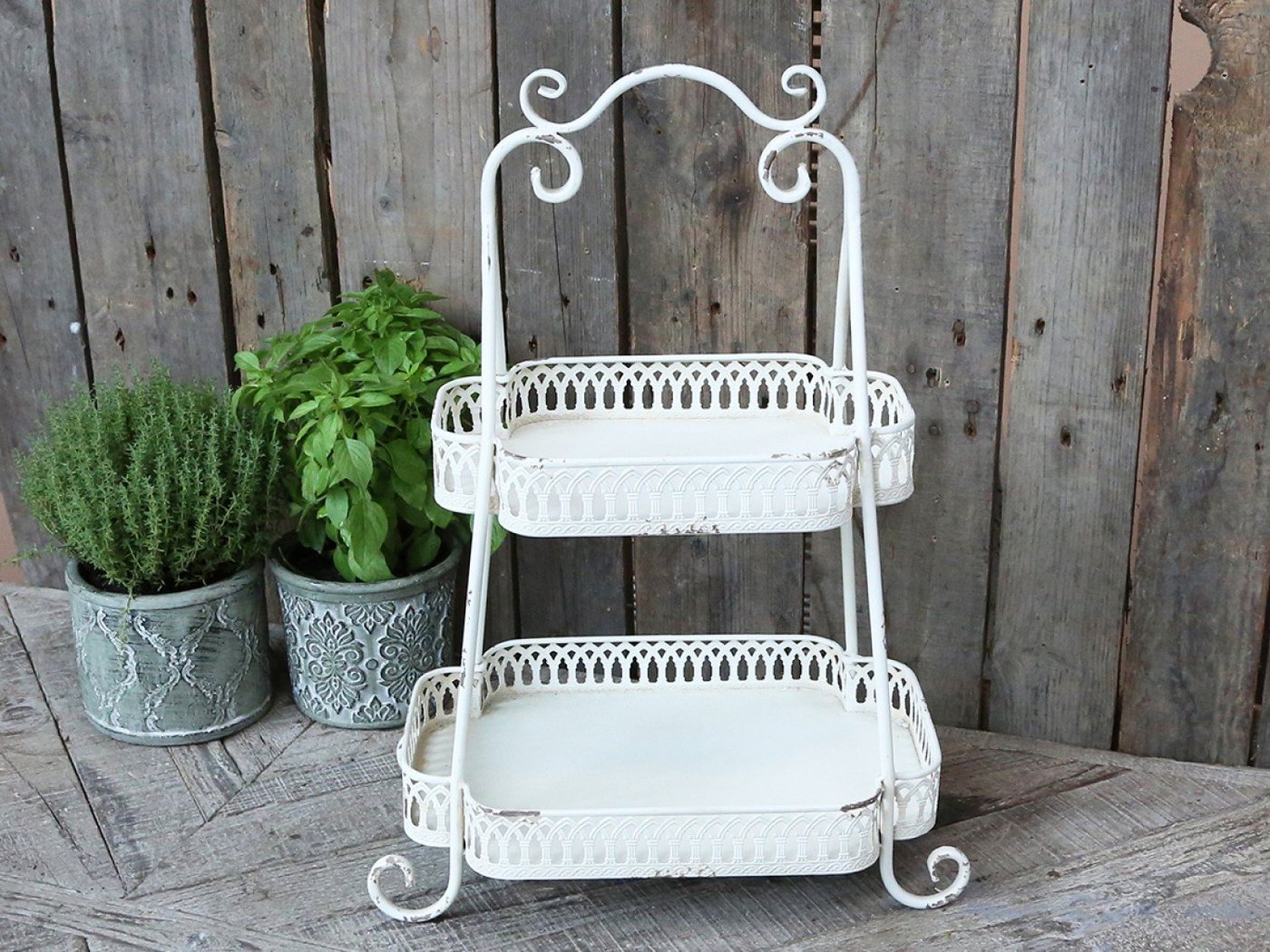 Chic Antique Dekoetagere Etagere m. Dekorkante H54/L38/B25,5 cm antique creme (1 St) von Chic Antique