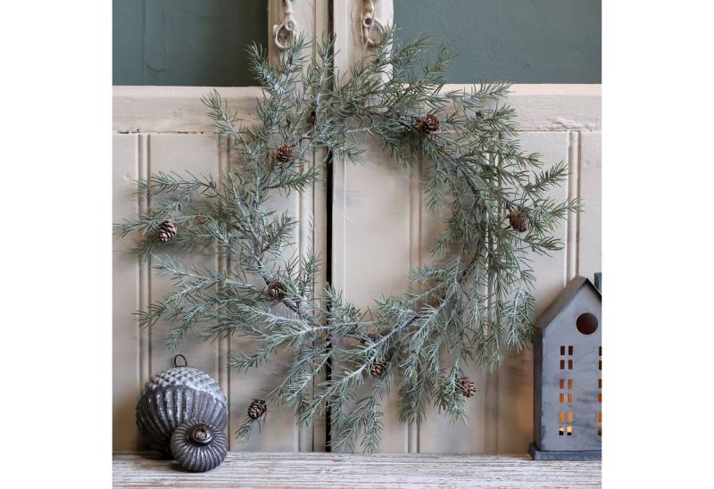 Chic Antique Dekokranz Fleur Tannenkranz mit Zapfen D48 cm grün grau haltbar Chic Antique Dekokranz Fleur Tannenkranz mit Zapfen D48 cm grün grau haltbar von Chic Antique