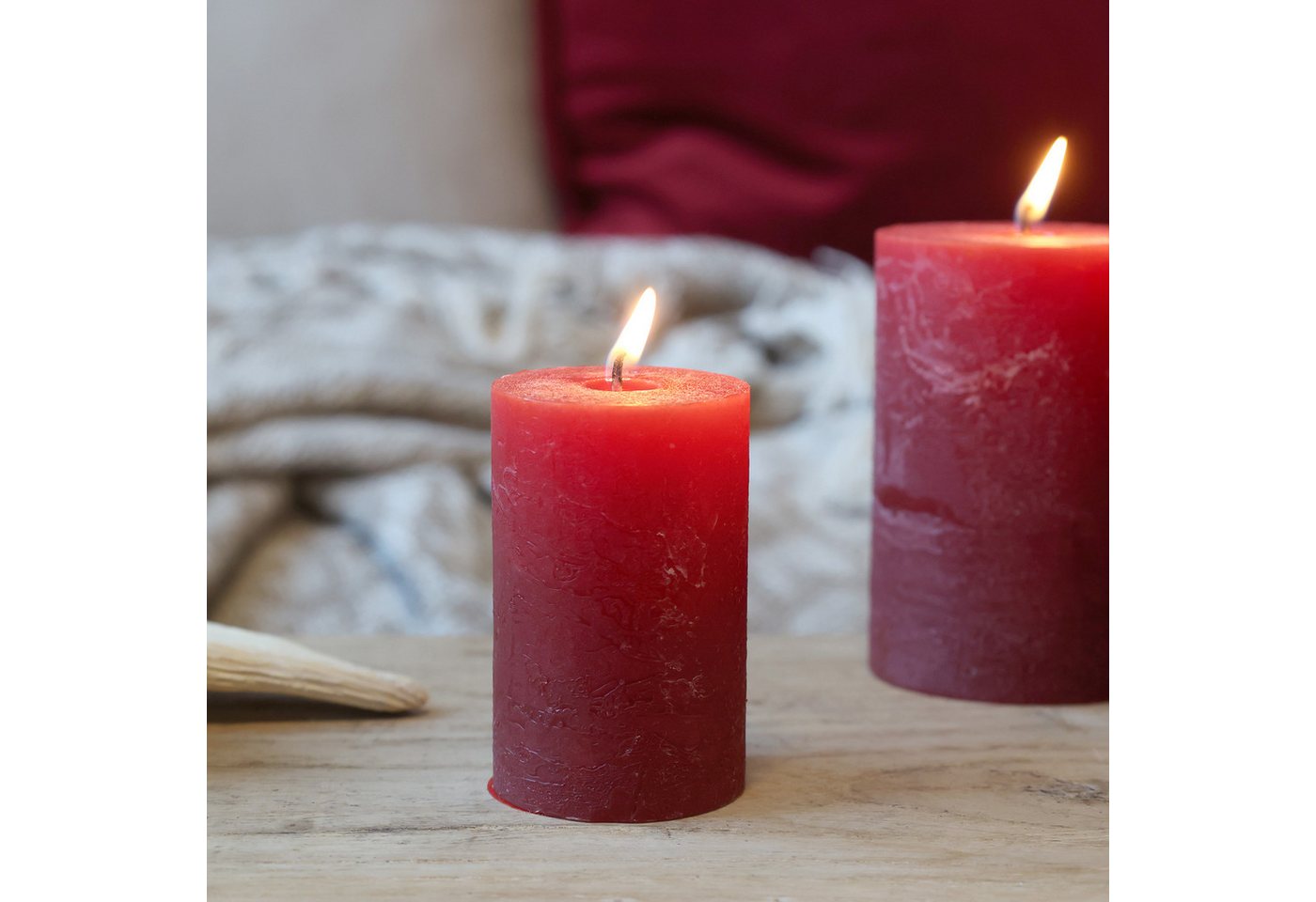 Chic Antique Rustic-Kerze Stumpenkerze Rustikale Kerze Macon Paraffin Dark Red versch.Größen Chic Antique Rustic-Kerze Stumpenkerze Rustikale Kerze Macon Paraffin Dark Red versch.Größen von Chic Antique