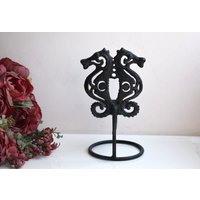Vintage Seepferdchen Gusseisen Kerzenständer Halter Massiv Metall Figur Statue Primitive Minimalist Home Decor Retro Art European Vintage Seepferdchen Gusseisen Kerzenständer Halter Massiv Metall Figur Statue Primitive Minimalist Home Decor Retro Art European von ChicAndAntiques
